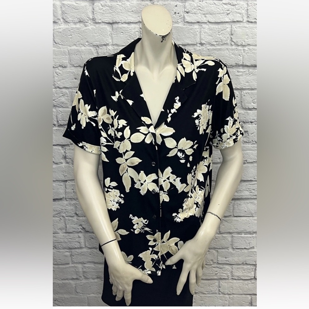 ISAAC MIZRAHI LIVE! MULTI COLOR FLORAL PRINT SHORT SLEEVE TOP SIZE S